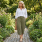 ⏳Tidsbegrenset spesialtilbud⏰Ribbede vide capribukser – Elastisk snøring i midjen, sidelommer og splitt nederst (Armygrønn/Marineblå/Svart | 1XL–5XL) 👖🌿