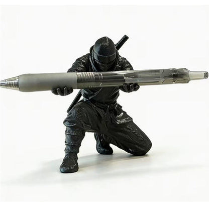 Kreativ 3D-printet penneholder i ninja-stil